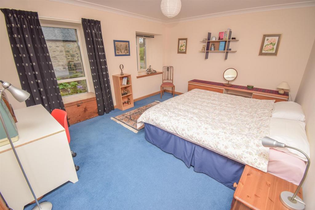 BEDROOM ONE-2.jpg