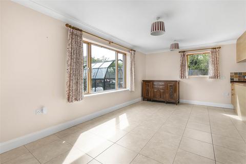 85a Bishops Road, Trumpington, Cambridge, CB2 9NQ