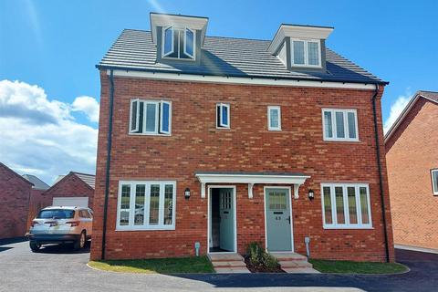 3 bedroom house to rent, Hedgerow Way, Holmer, Hereford