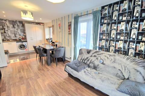 2 bedroom apartment to rent, Strobel Drive, Northampton NN5