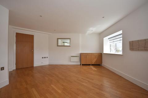 2 bedroom apartment for sale, 312 Woodlands, Hayes Point, Sully, CF64 5QF