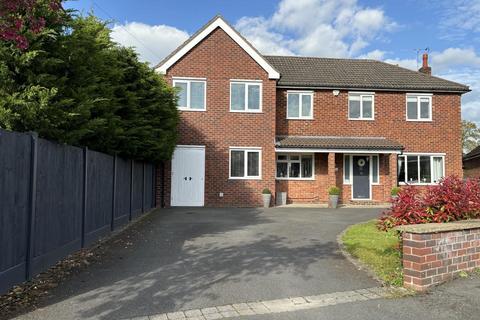 4 bedroom detached house for sale, Chesham Close, Wilmslow