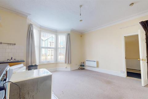 59 Stackpool Road, Bristol, BS3 1NL
