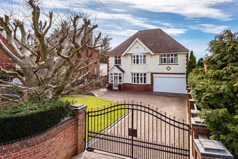 11 Catholic Lane, Sedgley, Dudley, DY3 3UE