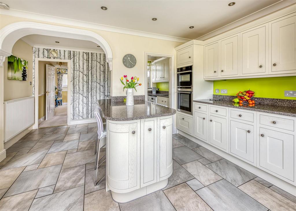 11 Catholic Lane-kitchen3.jpg