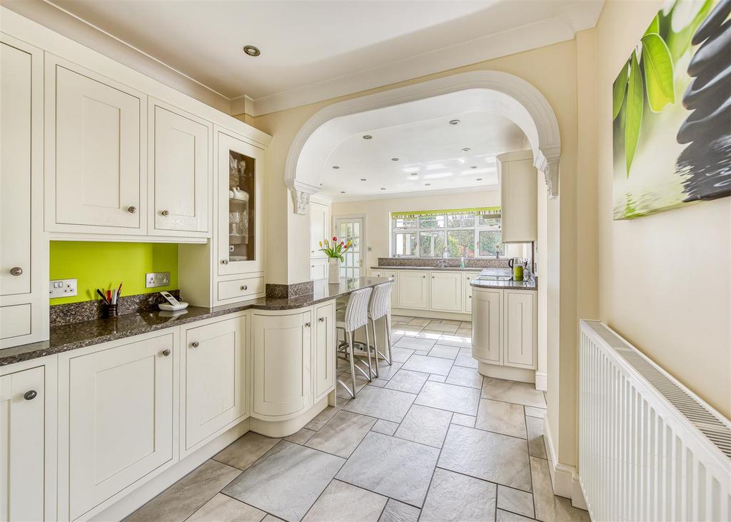 11 Catholic Lane-kitchen1.jpg
