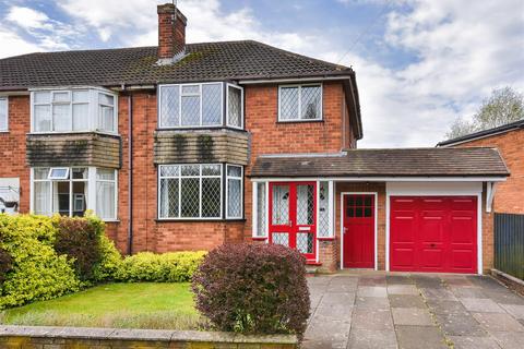 Wombourne - 3 bedroom semi-detached house for sale