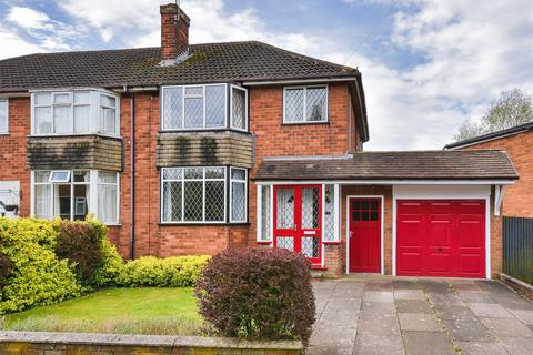 123 Wombourne Park, Wombourne, Wolverhampton, WV5 0LX