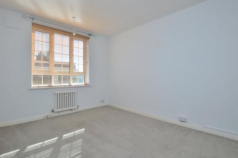 3 bedroom apartment for sale, Cambray Court, Cheltenham, GL50