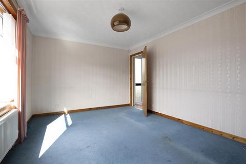 3 bedroom semi-detached house for sale, 32 Tremayne Place, Dunfermline, KY12 9YH