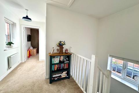 213 Damselfly Road, Northampton, NN4 9EY