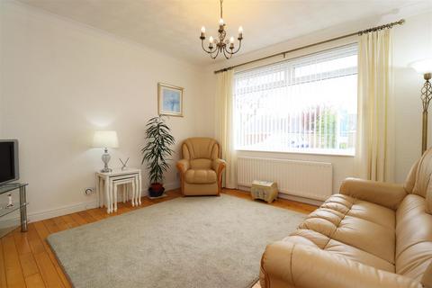2 bedroom semi-detached bungalow for sale, Park Drive, Stockton-On-Tees, TS19 8AB