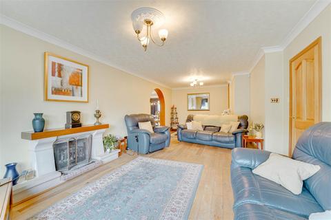 5 bedroom detached house for sale, Swaffham Road, Cambridge CB25