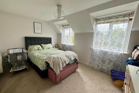39 Badger Lane, Grange Park, Northampton, NN4 5DH