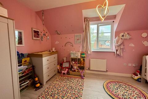 39 Badger Lane, Grange Park, Northampton, NN4 5DH