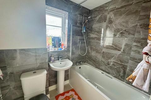 39 Badger Lane, Grange Park, Northampton, NN4 5DH