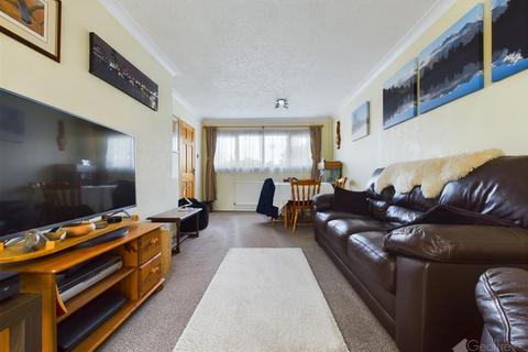 24 Angle Ways, Stevenage, SG2 9AW