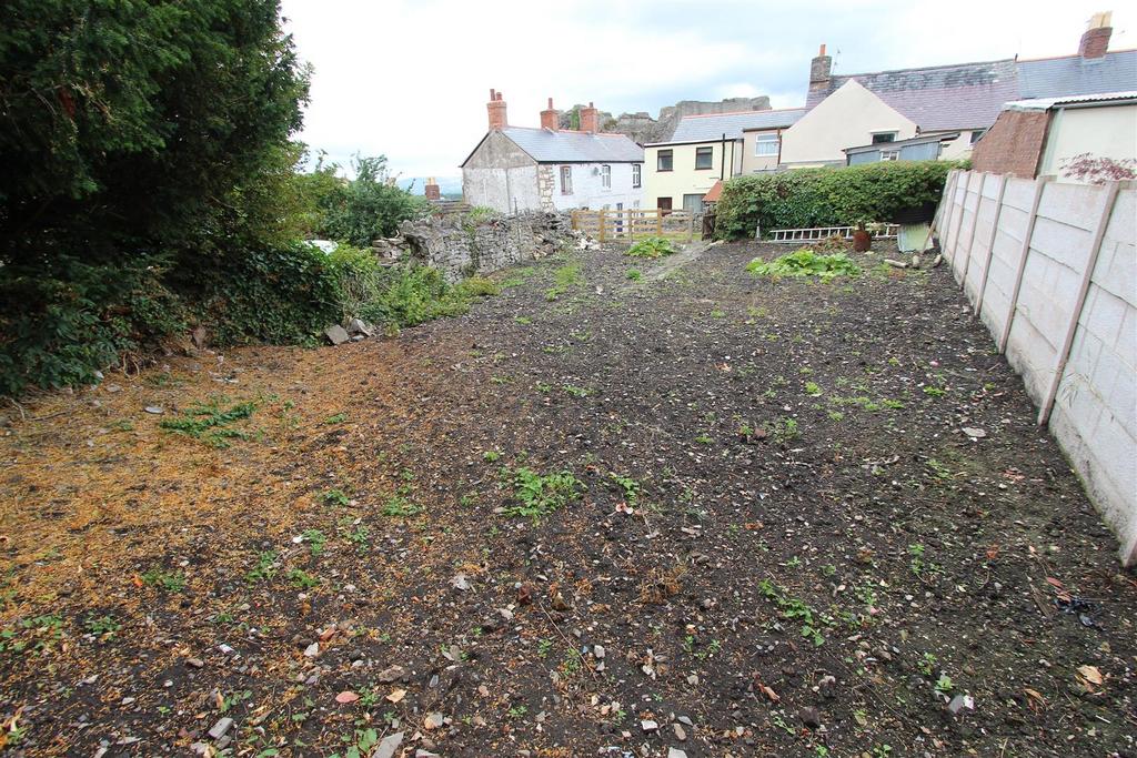 Rear Garden...JPG