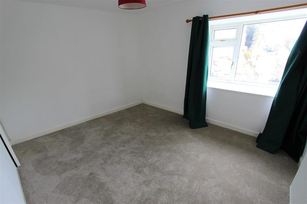 Master Bedroom.JPG