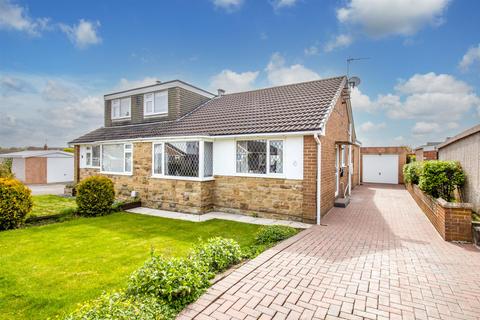 2 bedroom bungalow for sale, Barmby Close, Ossett WF5