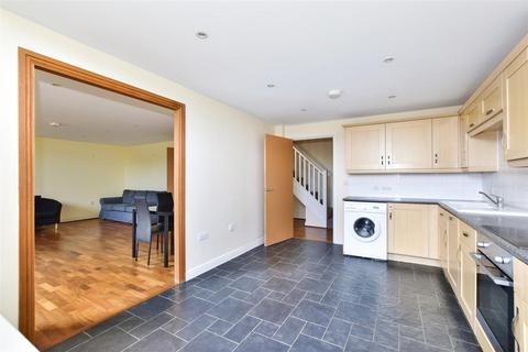 3 bedroom apartment to rent, Ovaltine Court, Kings Langley WD4