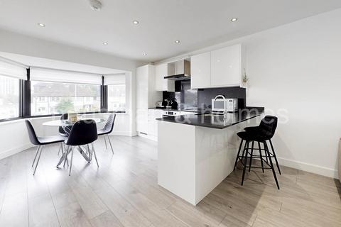 2 bedroom house for sale, Hendon Way, NW2
