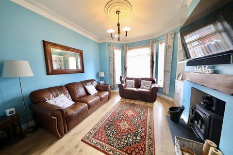 143 Summergangs Road, Hull, HU8 8JY