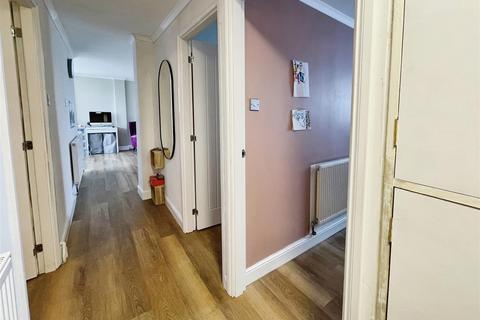 2 bedroom apartment for sale, Eastwick Row, Hemel Hempstead HP2