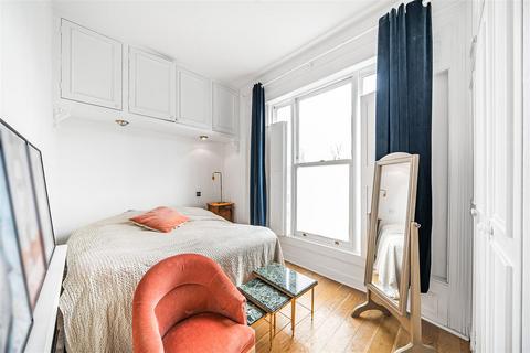 1 bedroom flat for sale, 65 Queen's Crescent, London NW5