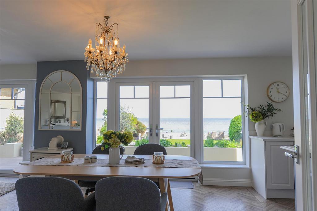 Dining Area,.jpg