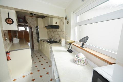 48 Holyrood Avenue, Harrow, HA2 8TP