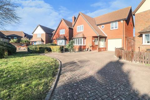 80 Pilkingtons, Church Langley, Harlow, CM17 9DR