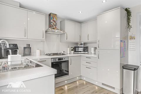 55 Albert Gardens, Church Langley, Harlow, CM17 9QF