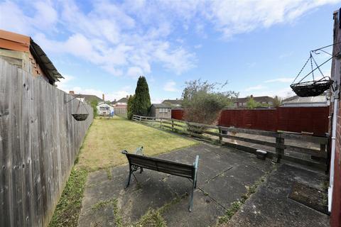 3 bedroom terraced house for sale, Keswick Gardens, Cottingham