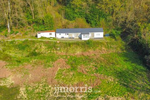 2 bedroom property with land for sale, Velindre, Llandysul