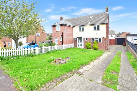 Chatham - 3 bedroom semi-detached house for sale