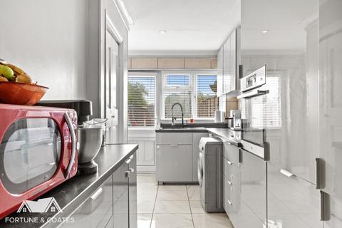 168 Rivermill, Harlow, CM20 1NZ