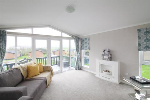 2 bedroom park home for sale, Sutton Road, Thirsk