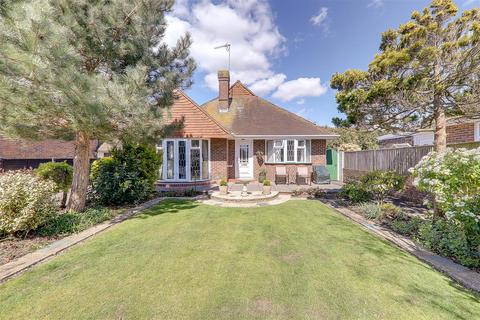 3 bedroom detached bungalow for sale, St. Raphael Road, Worthing BN11