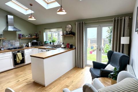 45 Beachgrove Road, Bristol, BS16 4AS