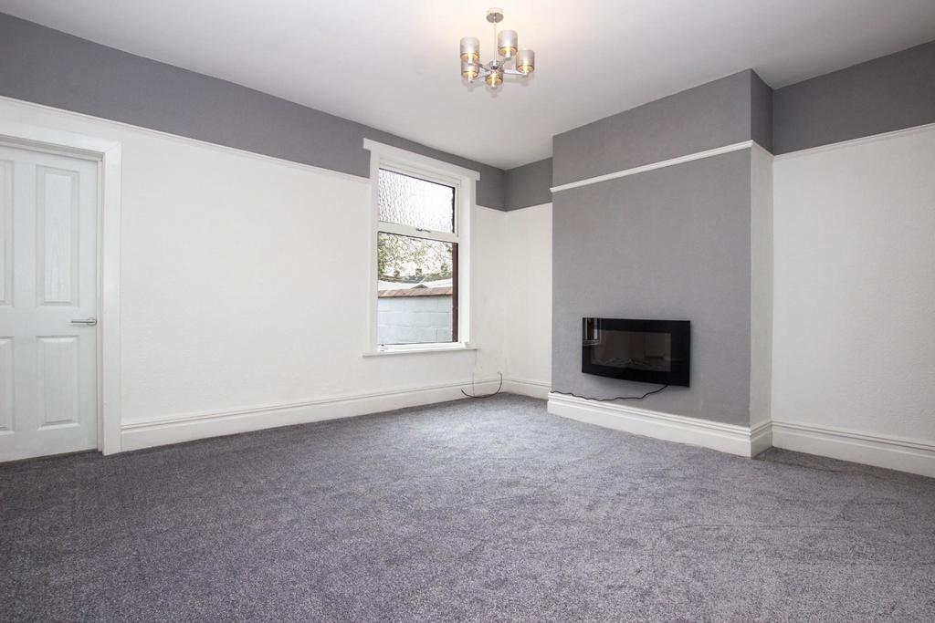 Lynwood Avenue, Darwen 3 bed terraced house for sale £130,000