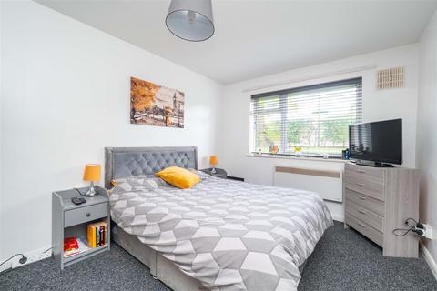 1 bedroom apartment for sale, Carshalton Grove, Sutton