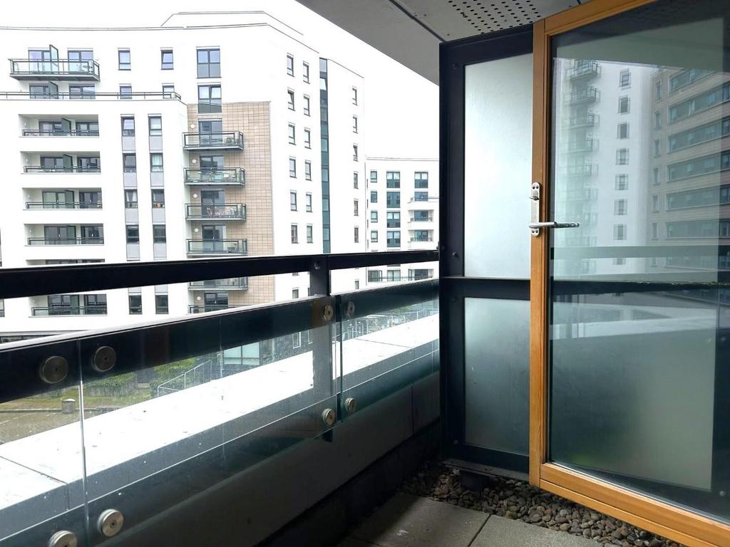 213 GATEWAY WEST - BALCONY.jpg