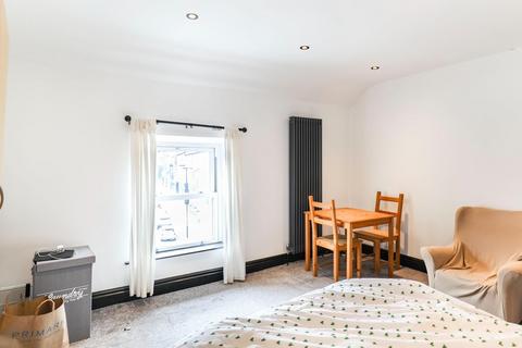 Apartment 2, 15 Bower Road, Harrogate, HG1 1BE
