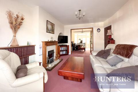 3 bedroom terraced house for sale, Seymour Avenue, Morden, SM4 4RF