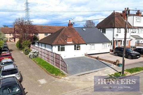 3 bedroom semi-detached bungalow for sale, Boscombe Road, Worcester Park