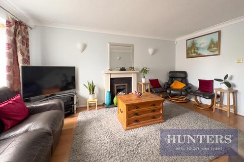 8 Brecon Close, Worcester Park, KT4 8JW