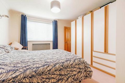 9 Deveron Way, York, YO24 2XH