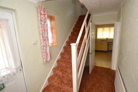 131 Ash Grove, Harefield, Uxbridge, UB9 6EZ