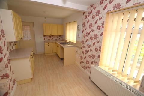 131 Ash Grove, Harefield, Uxbridge, UB9 6EZ
